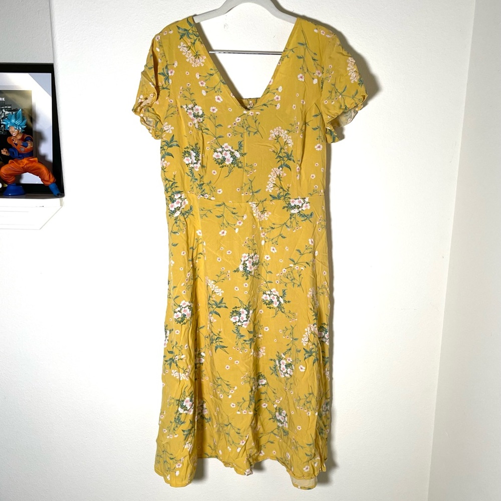 Old Navy fit & flare yellow floral dress
